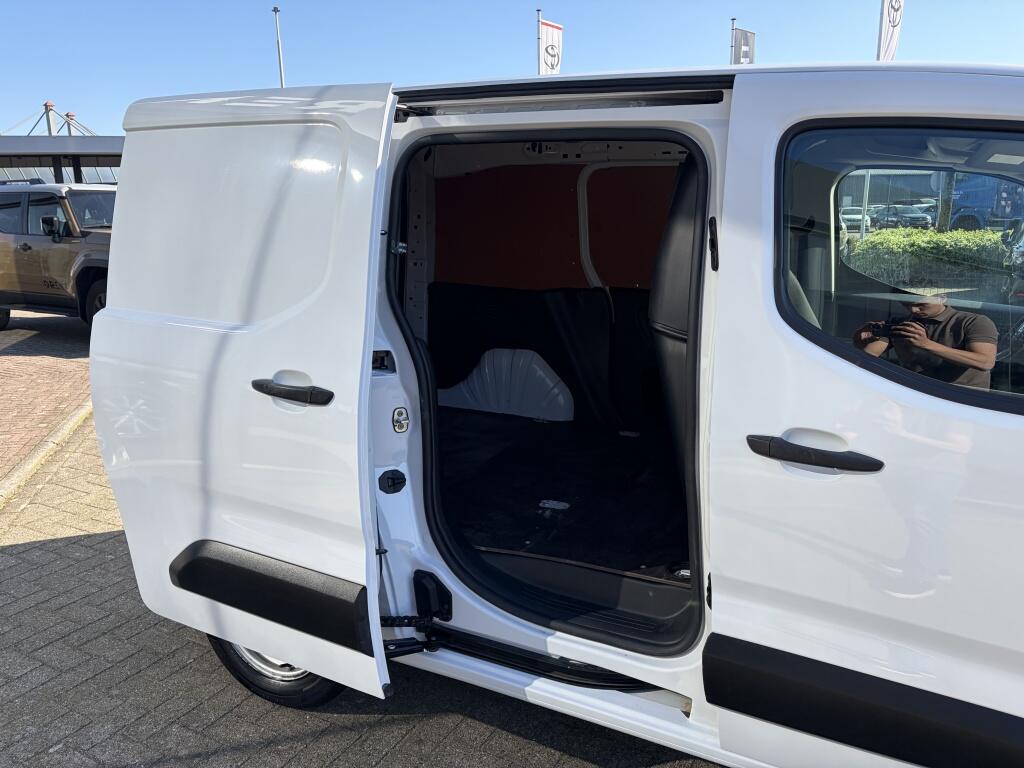 Toyota PROACE CITY 1.5 D-4D Live | Parkeersensoren v/a | Apple Carplay/Android auto - Image 29