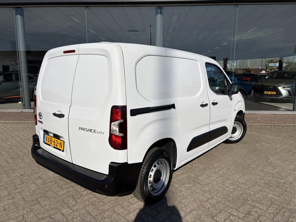 Toyota PROACE CITY 1.5 D-4D Live | Parkeersensoren v/a | Apple Carplay/Android auto - Image 4