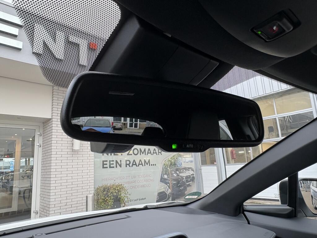 Toyota C-HR 1.8 Hybrid Executive | Bearlock | Sensoren v/a |  Stuur+Stoelver - Image 19