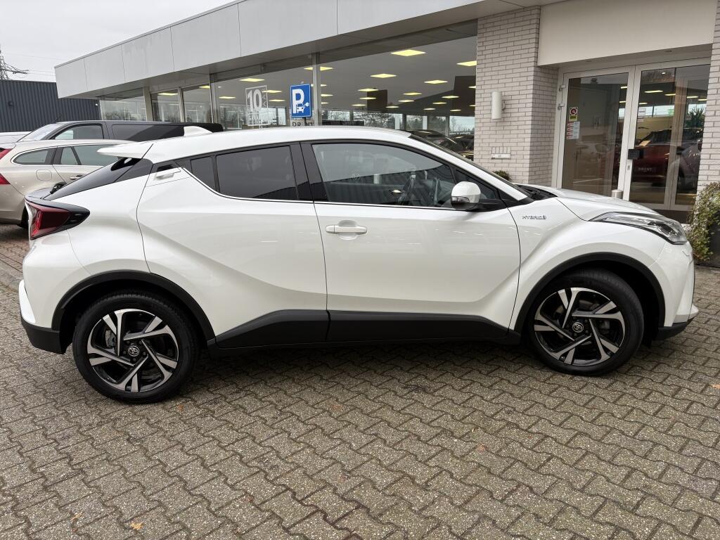 Toyota C-HR 1.8 Hybrid Executive | Bearlock | Sensoren v/a |  Stuur+Stoelver - Image 4