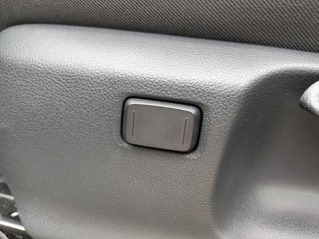 Toyota Yaris Cross 1.5 Hybrid 115 Dynamic | Stoel/Stuurverwarming | Android Auto - Image 27