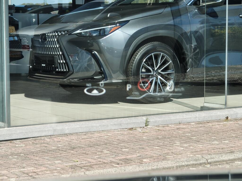 Toyota Corolla 2.0 Hybrid Executive | JBL | Navi | HUD | Sensoren | Sportstoele - Image 11