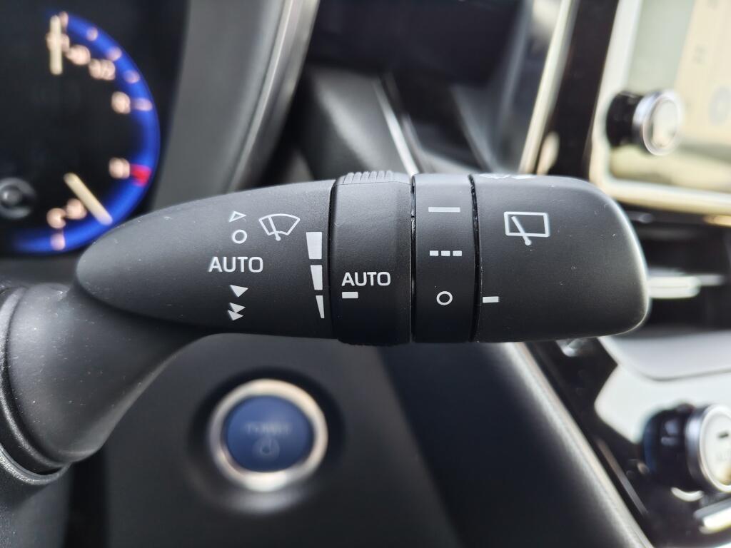 Toyota Corolla 2.0 Hybrid Executive | JBL | Navi | HUD | Sensoren | Sportstoele - Image 13