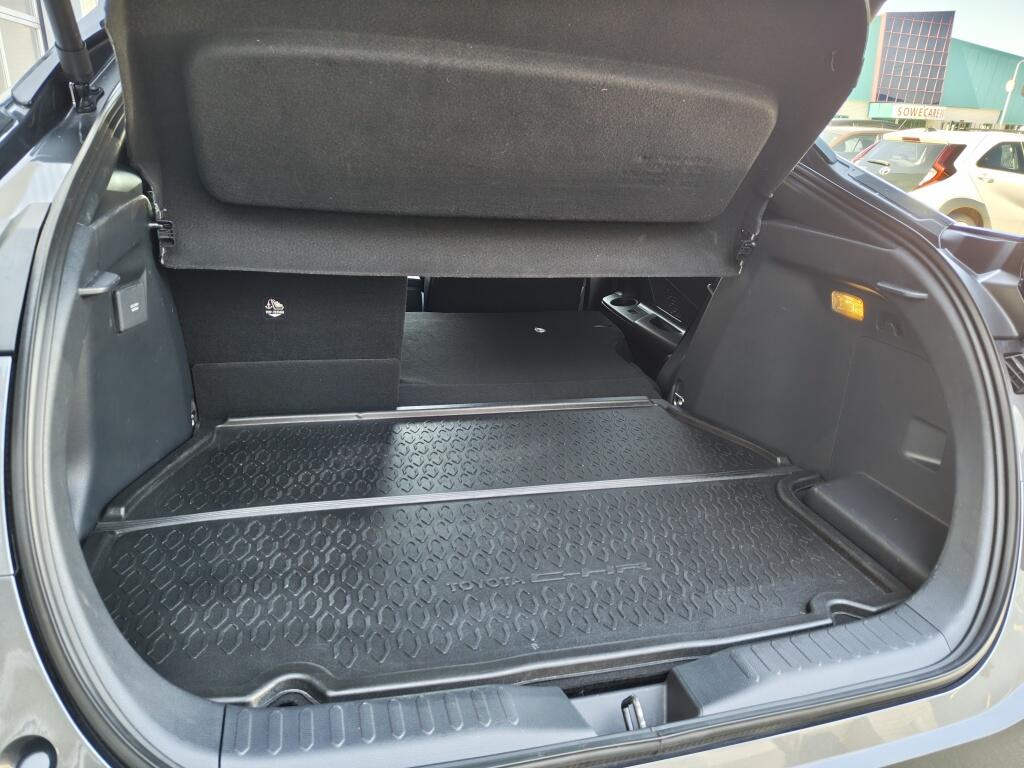 Toyota C-HR 2.0 PHEV 220 First Edition | Navi | Sensoren v/a | Dodehoek | - Image 32