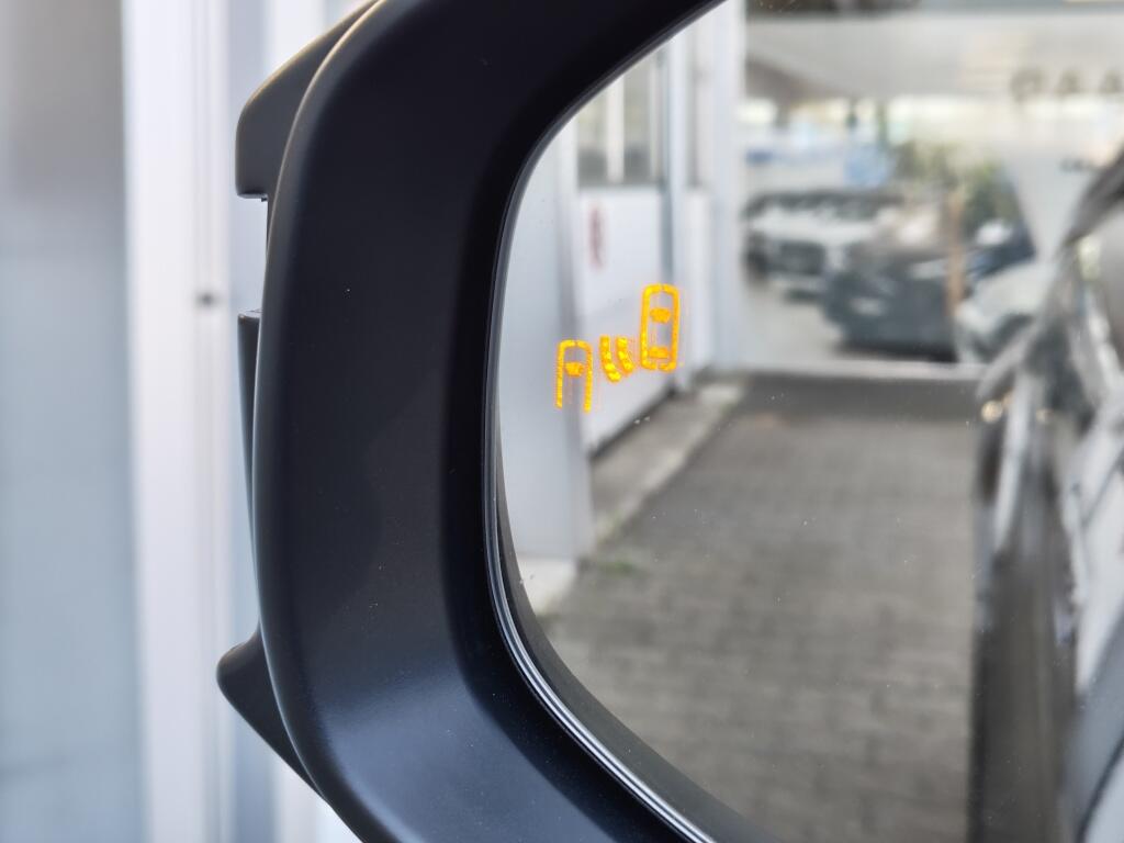 Toyota C-HR 2.0 PHEV 220 First Edition | Navi | Sensoren v/a | Dodehoek | - Image 37