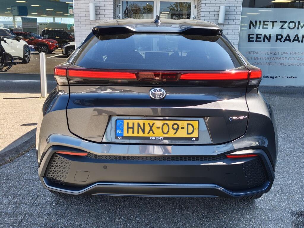 Toyota C-HR 2.0 PHEV 220 First Edition | Navi | Sensoren v/a | Dodehoek | - Image 7