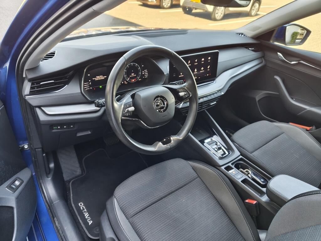 Skoda Octavia Combi 1.0 TSI Business Edition | Navi | Sensoren v/a | El. Achterklep - Image 31