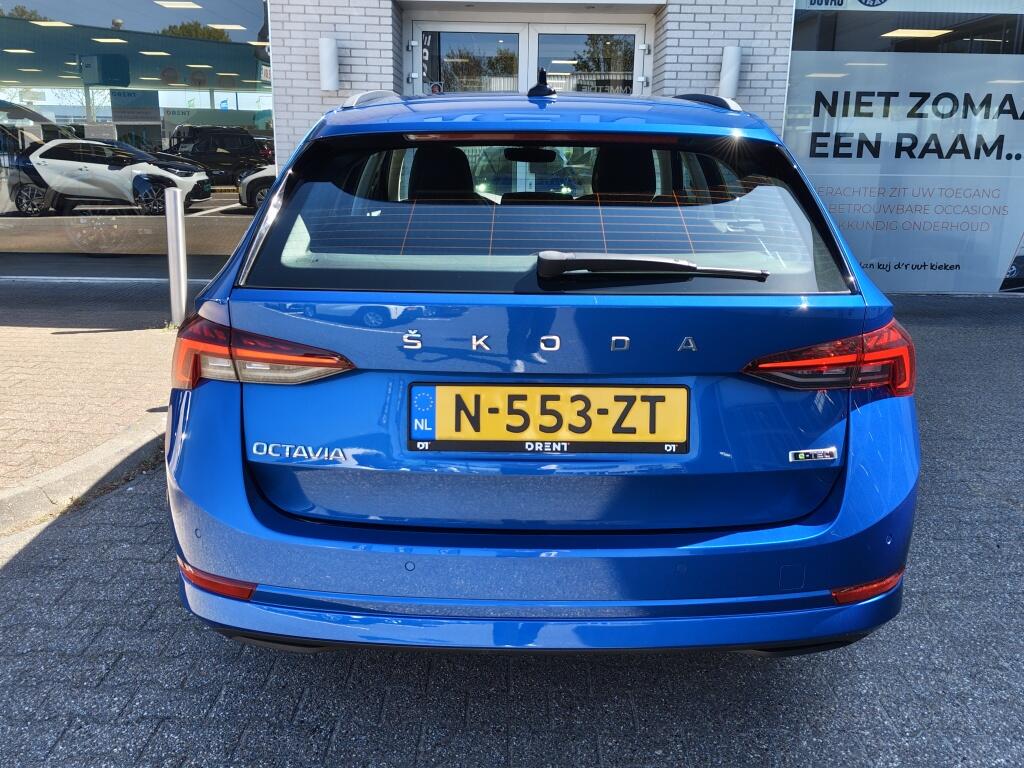 Skoda Octavia Combi 1.0 TSI Business Edition | Navi | Sensoren v/a | El. Achterklep - Image 7