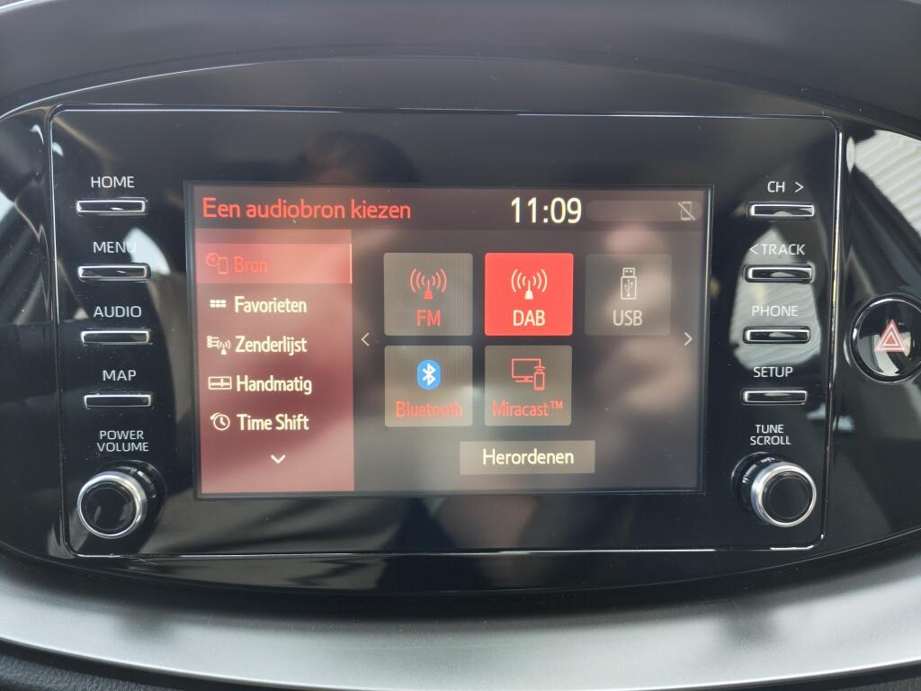 Toyota Aygo X 1.0 VVT-i MT play | Android Auto Apple Carplay | Adaptive Cruise - Image 15