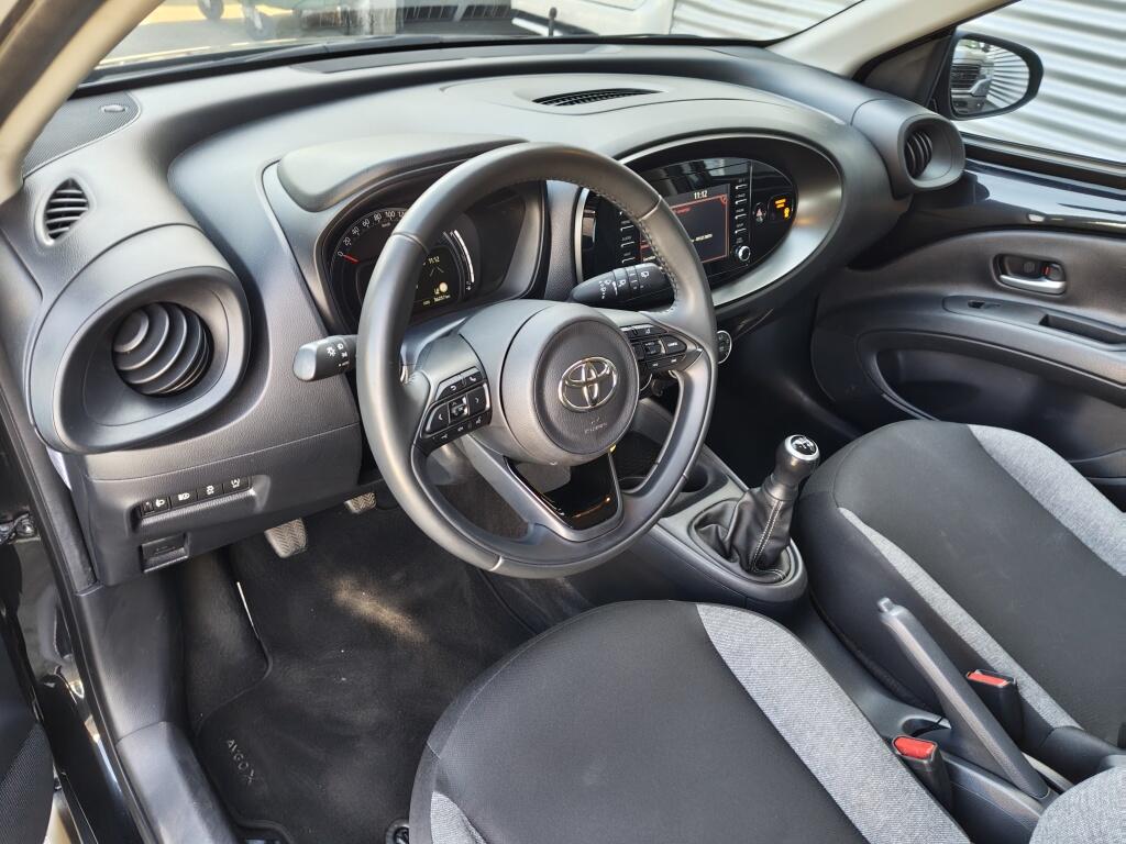 Toyota Aygo X 1.0 VVT-i MT play | Android Auto Apple Carplay | Adaptive Cruise - Image 24