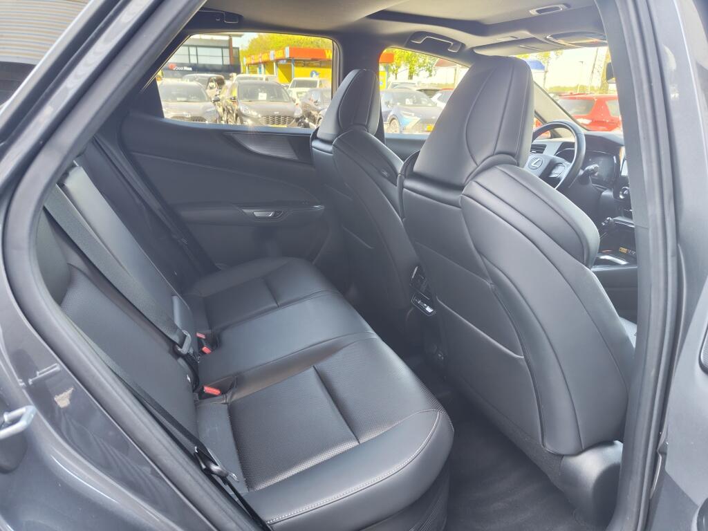 Lexus NX 450h+ AWD F Sport Line | HUD | El. Schuif/Kanteldak | 360 Cam | - Image 35