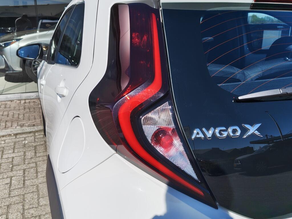 Toyota Aygo X 1.0 VVT-i S-CVT Play | Automaat | Lm Velgen | StoelverwarmingAnd - Image 31