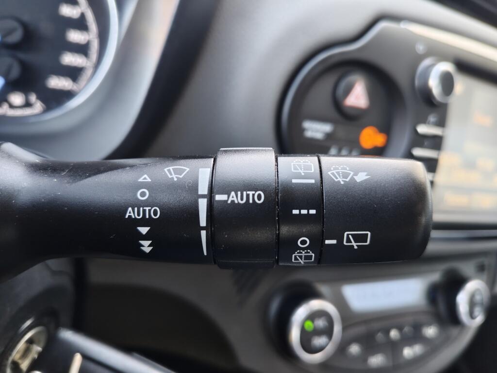 Toyota Yaris 1.5 Hybrid Active | Cruise Control | Achteruitrijcamera | El. Cl - Image 13