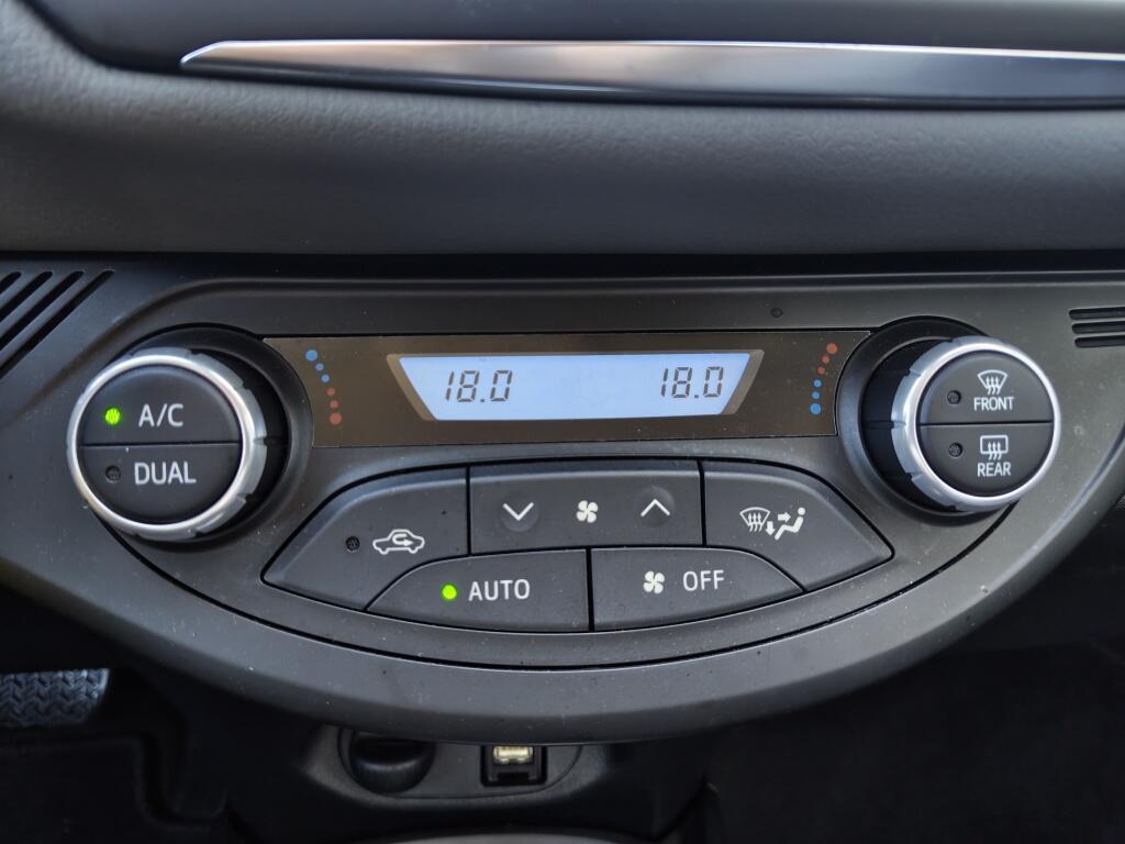 Toyota Yaris 1.5 Hybrid Active | Cruise Control | Achteruitrijcamera | El. Cl - Image 18