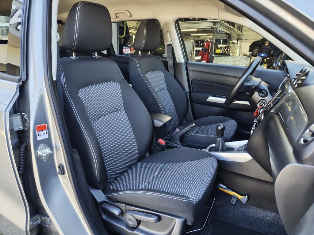 Suzuki Vitara 1.6 Exclusive | Navi | Stoelverwarming | Cruise Control - Image 26