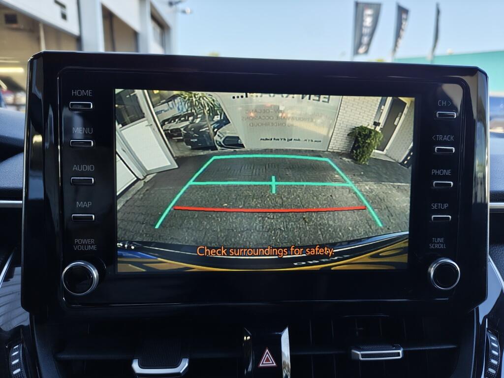 Toyota Corolla Touring Sports 2.0 Hybrid Business Intro | Navi | Head Up Display | Sensoren v/ - Image 20
