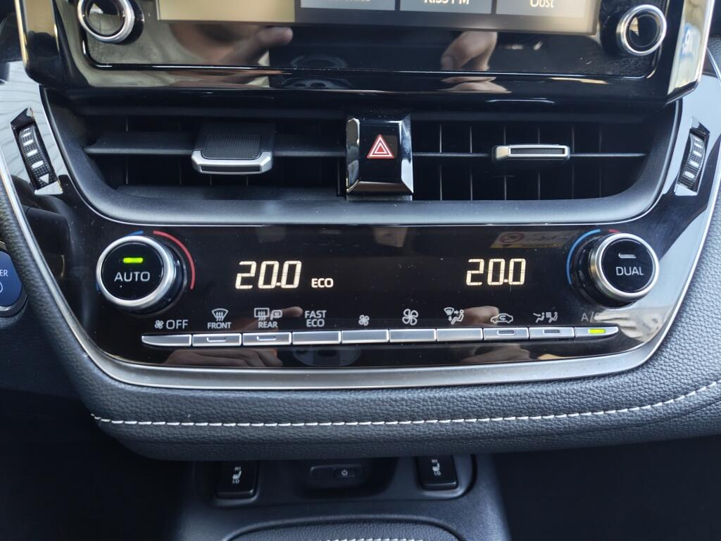 Toyota Corolla Touring Sports 2.0 Hybrid Business Intro | Navi | Head Up Display | Sensoren v/ - Image 21