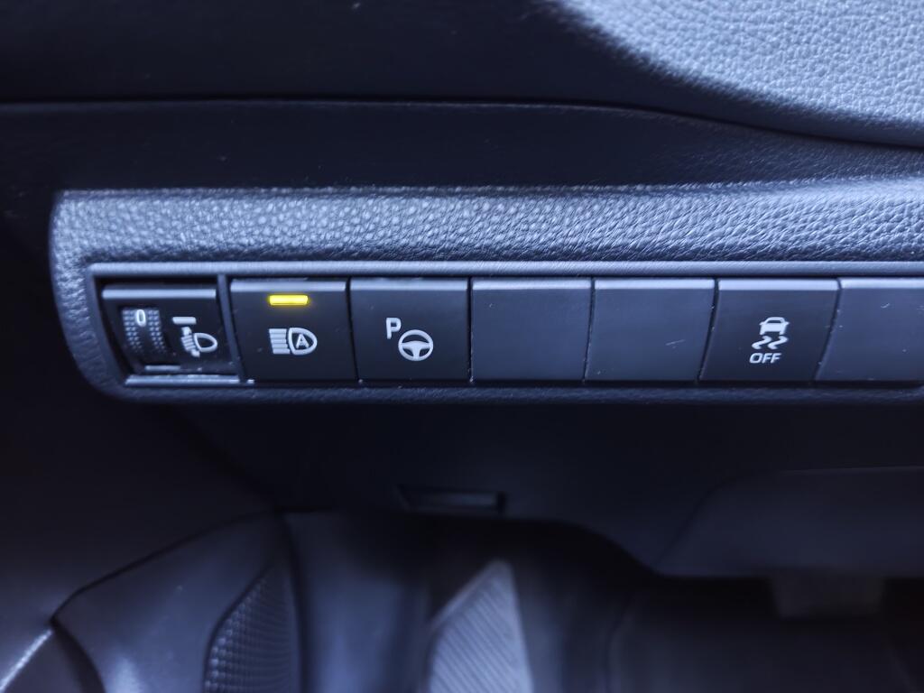 Toyota Corolla Touring Sports 2.0 Hybrid Business Intro | Navi | Head Up Display | Sensoren v/ - Image 26