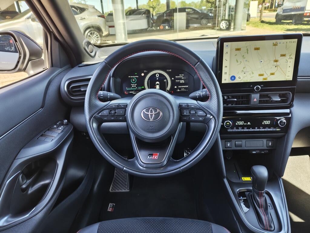 Toyota Yaris Cross 1.5 Hybrid 130 GR SPORT | Trekhaak | Pano | HUD | JBL | Navi - Image 10