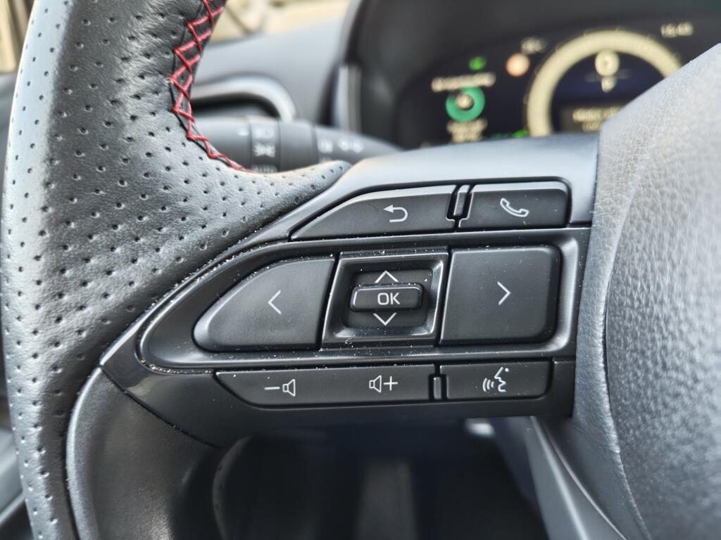Toyota Yaris Cross 1.5 Hybrid 130 GR SPORT | Trekhaak | Pano | HUD | JBL | Navi - Image 15