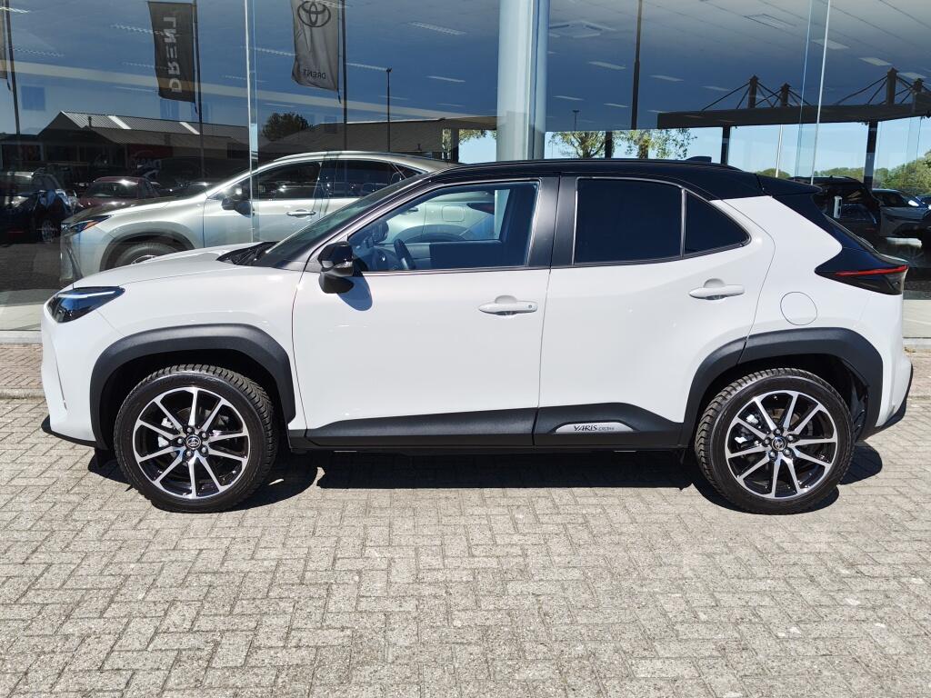 Toyota Yaris Cross 1.5 Hybrid 130 GR SPORT | Trekhaak | Pano | HUD | JBL | Navi - Image 3