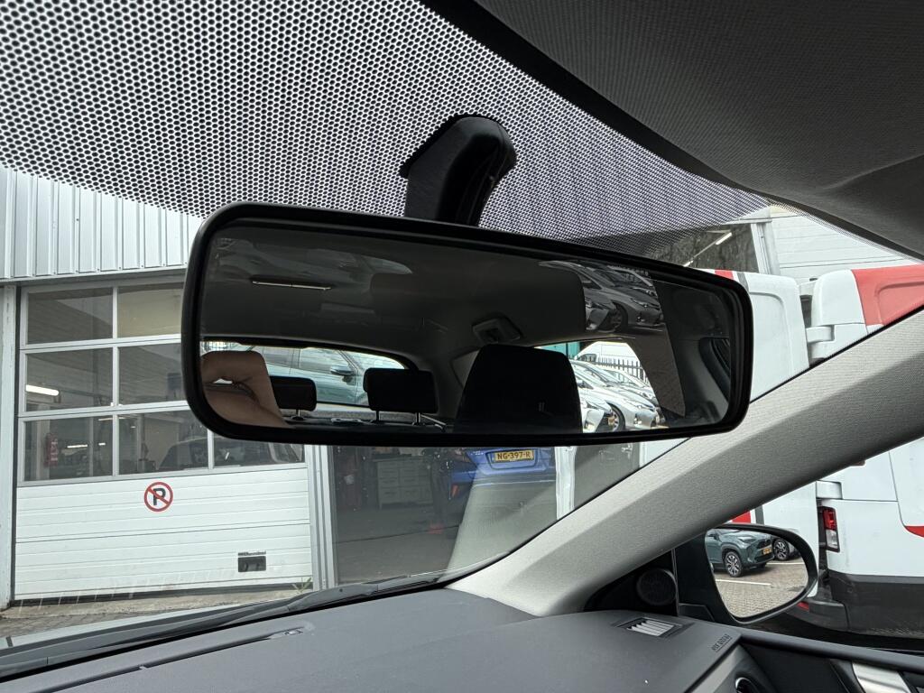 Toyota Auris 1.6 Aspiration | Dealer onderhouden | Cruise control | Camera | - Image 16