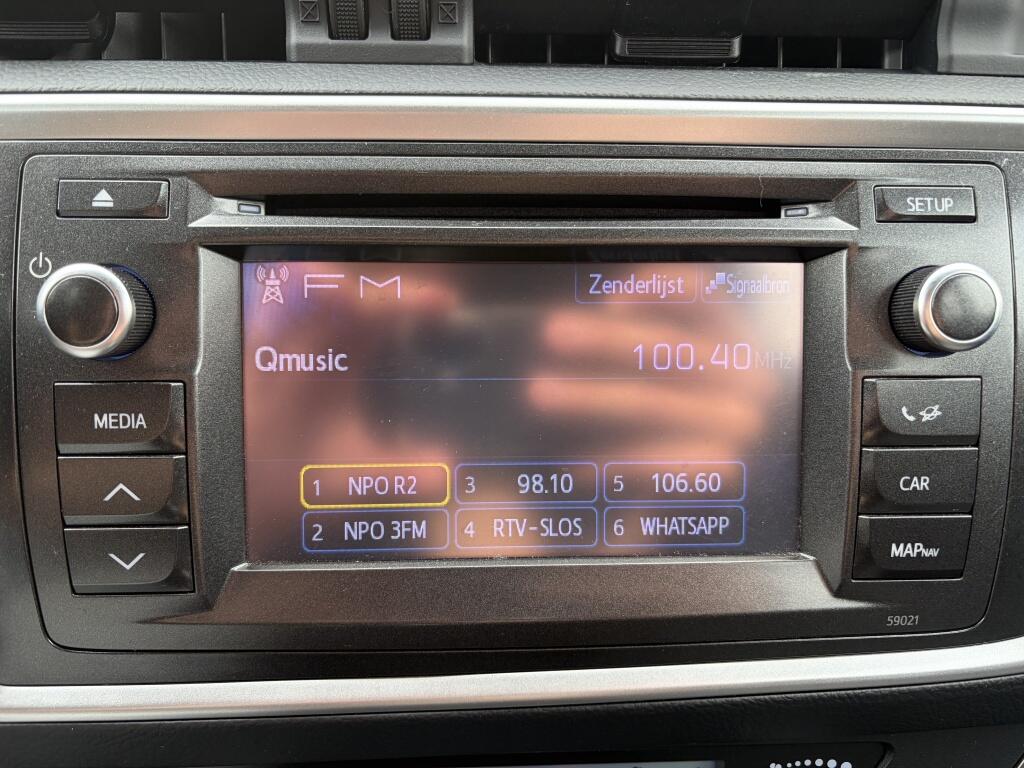 Toyota Auris 1.6 Aspiration | Dealer onderhouden | Cruise control | Camera | - Image 17