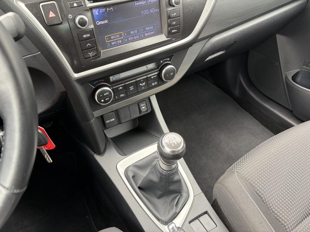 Toyota Auris 1.6 Aspiration | Dealer onderhouden | Cruise control | Camera | - Image 23