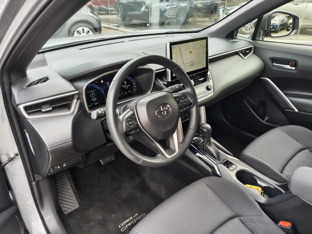 Toyota Corolla Cross Hybrid 200 Dynamic | El. Achterklep | Navi | Draadloze Telefoonl - Image 25