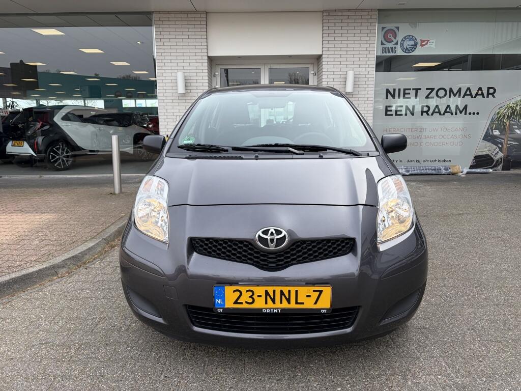 Toyota Yaris 1.3 VVTi Comfort | Airco | All-season | Trekhaak | Radio | - Image 6