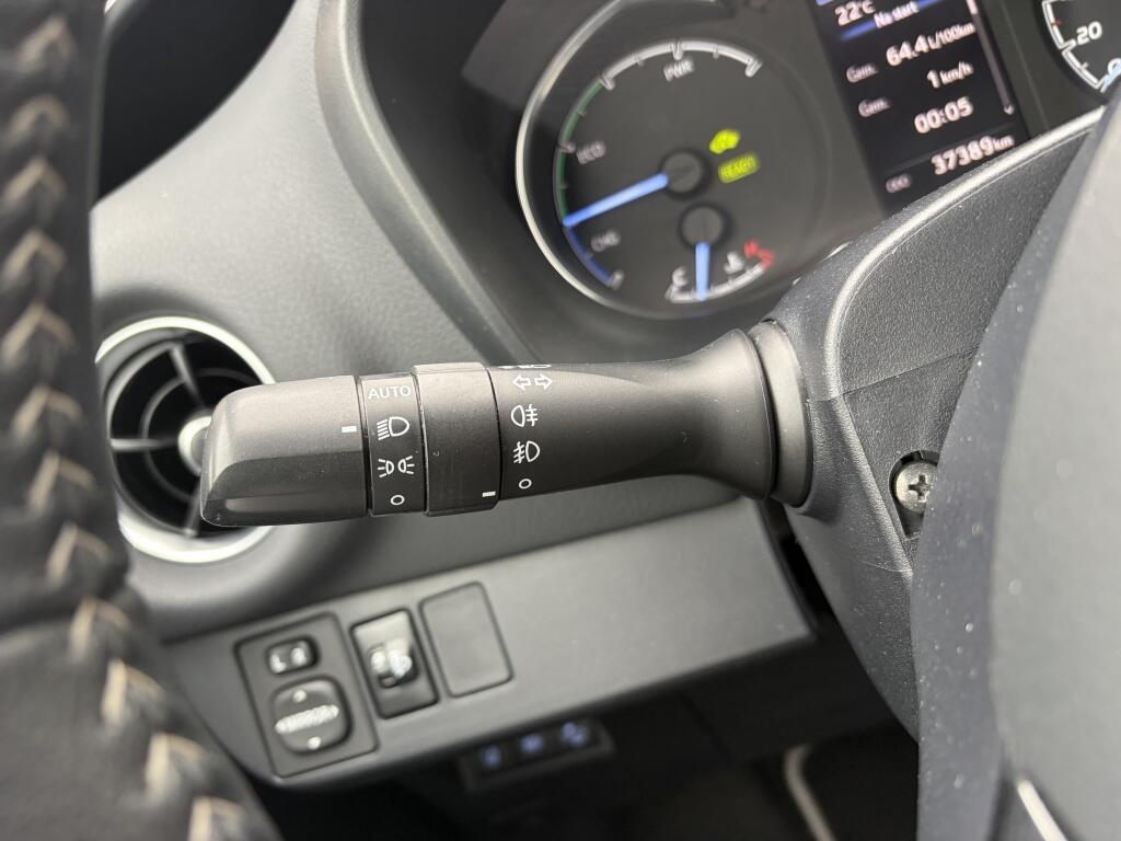 Toyota Yaris 1.5 Hybride Y20 | PCS | Keyless entry/start | Cruise | Navi | - Image 13