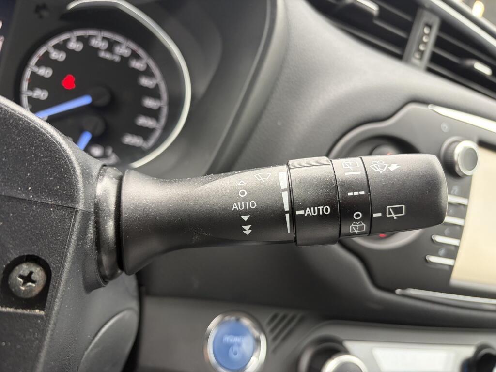 Toyota Yaris 1.5 Hybride Y20 | PCS | Keyless entry/start | Cruise | Navi | - Image 14