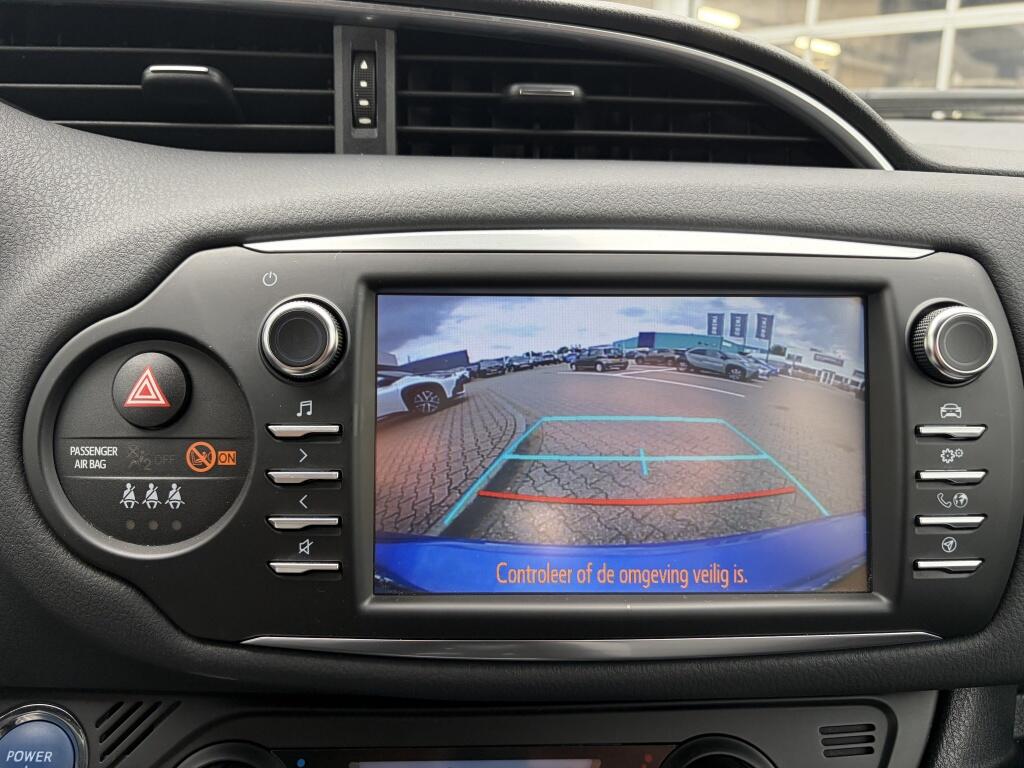Toyota Yaris 1.5 Hybride Y20 | PCS | Keyless entry/start | Cruise | Navi | - Image 19
