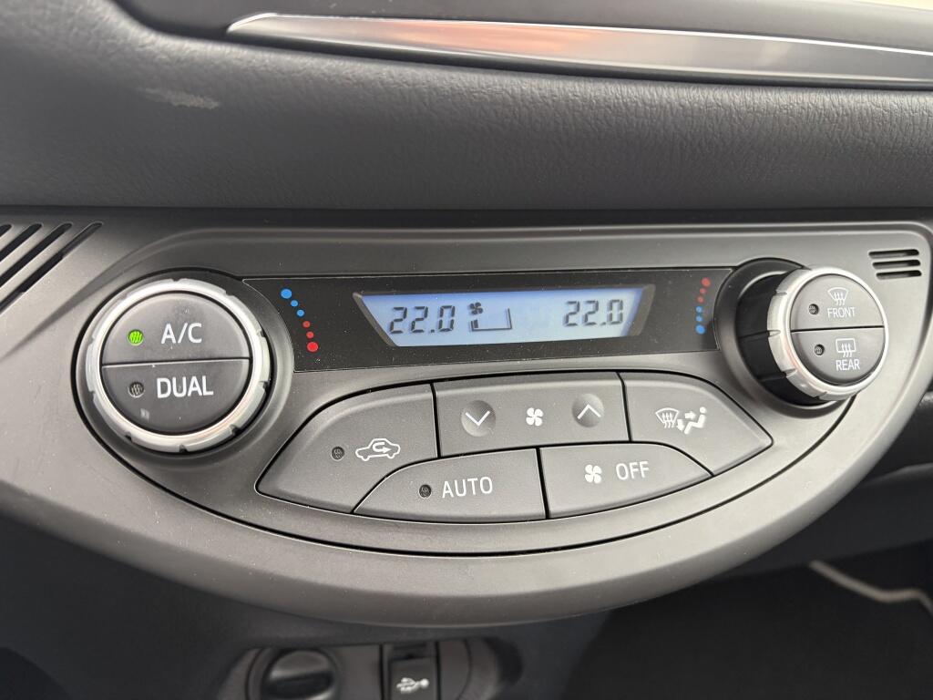 Toyota Yaris 1.5 Hybride Y20 | PCS | Keyless entry/start | Cruise | Navi | - Image 22