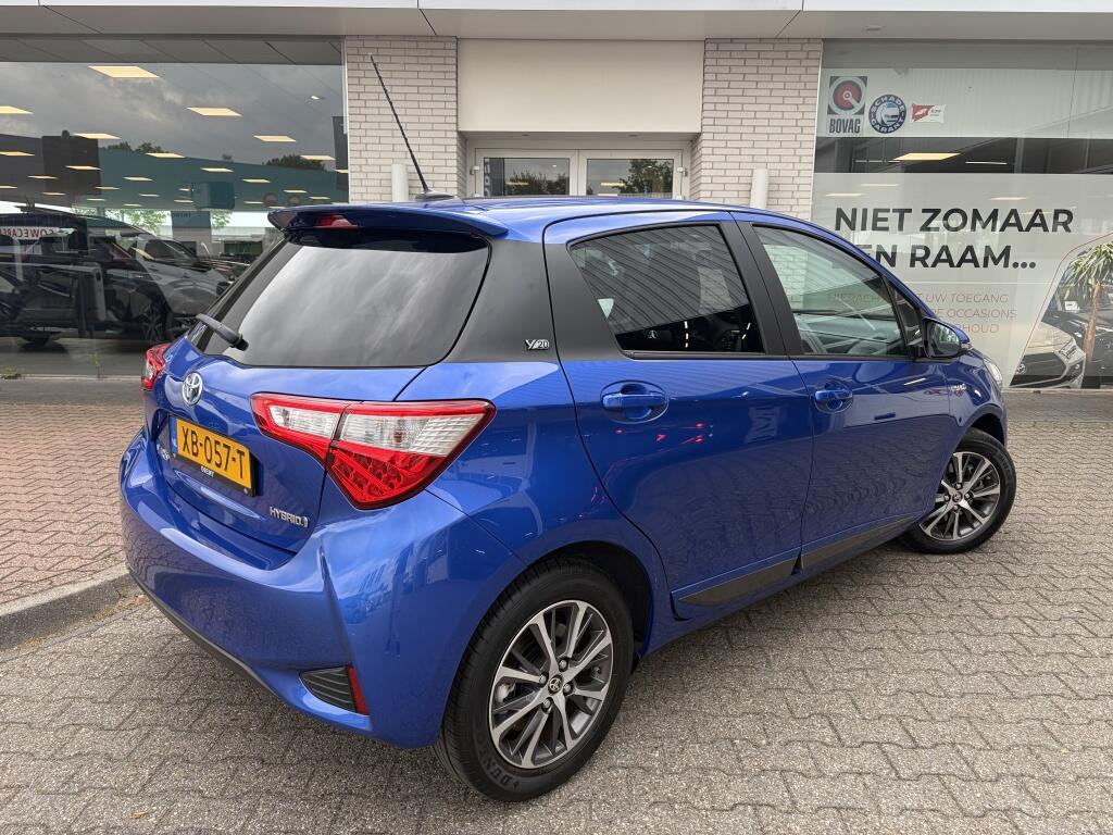 Toyota Yaris 1.5 Hybride Y20 | PCS | Keyless entry/start | Cruise | Navi | - Image 4