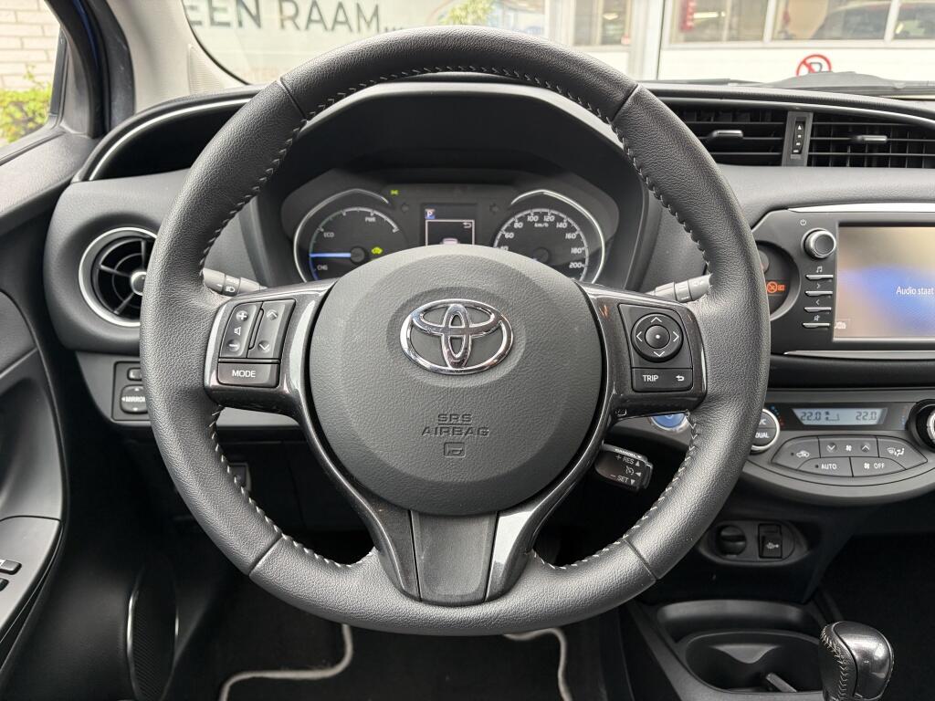 Toyota Yaris 1.5 Hybride Y20 | PCS | Keyless entry/start | Cruise | Navi | - Image 9