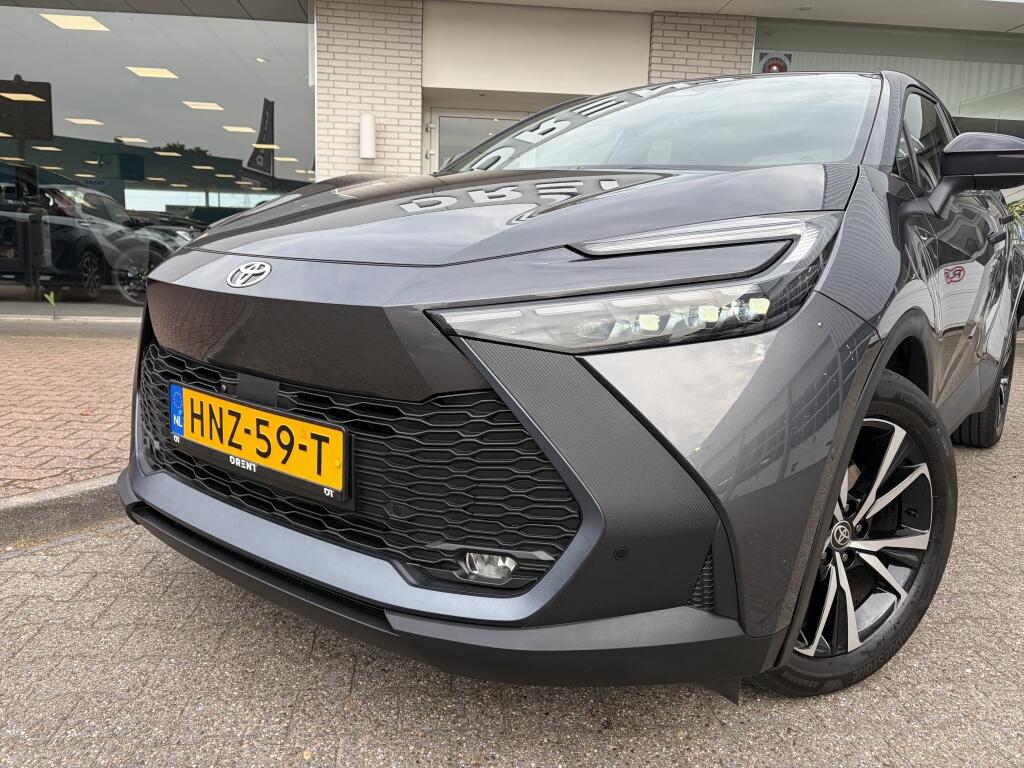 Toyota C-HR 2.0 PHEV 220 First Edition | Stuur/stoelverwarming | Sensoren V/ - Image 2