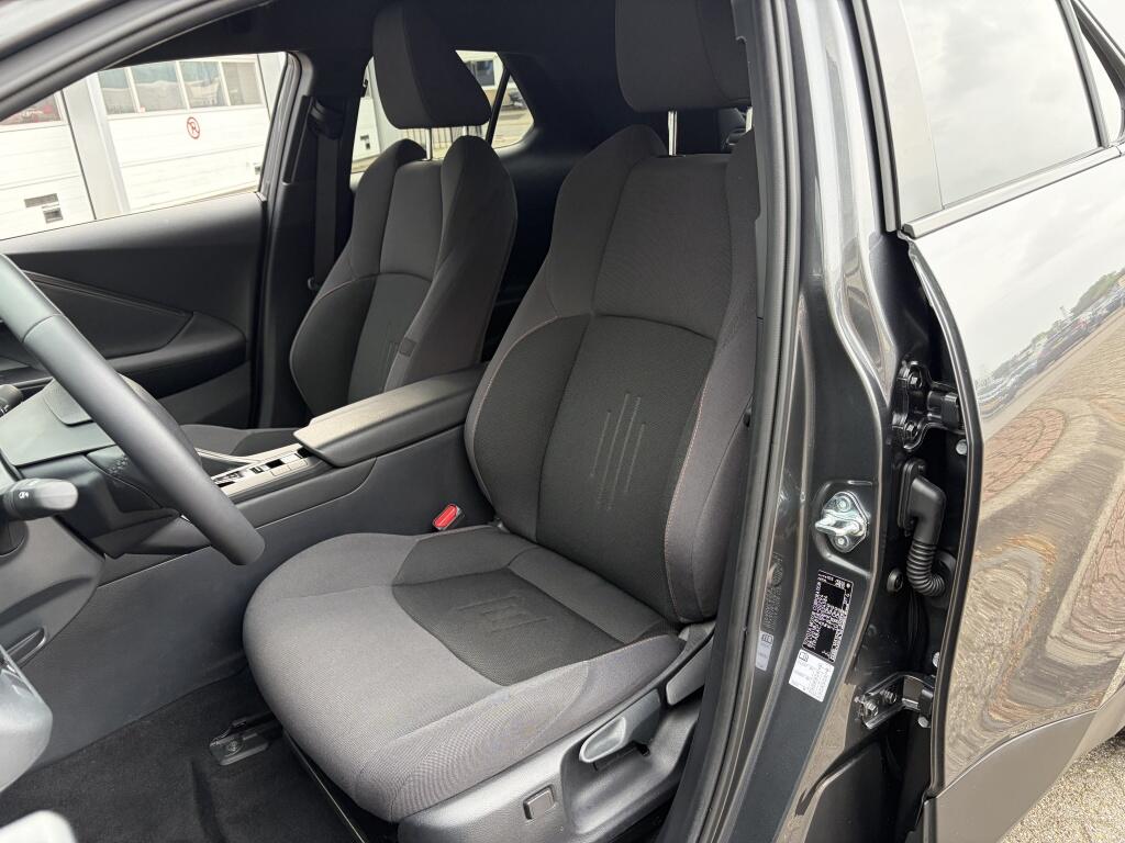 Toyota C-HR 2.0 PHEV 220 First Edition | Stuur/stoelverwarming | Sensoren V/ - Image 30