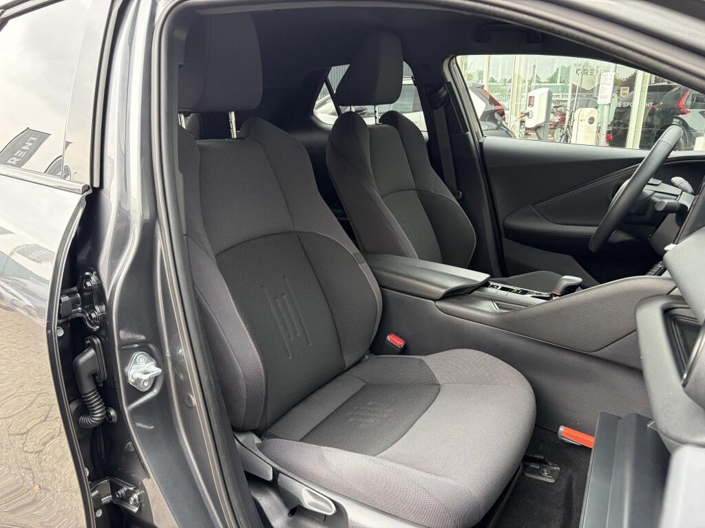 Toyota C-HR 2.0 PHEV 220 First Edition | Stuur/stoelverwarming | Sensoren V/ - Image 31