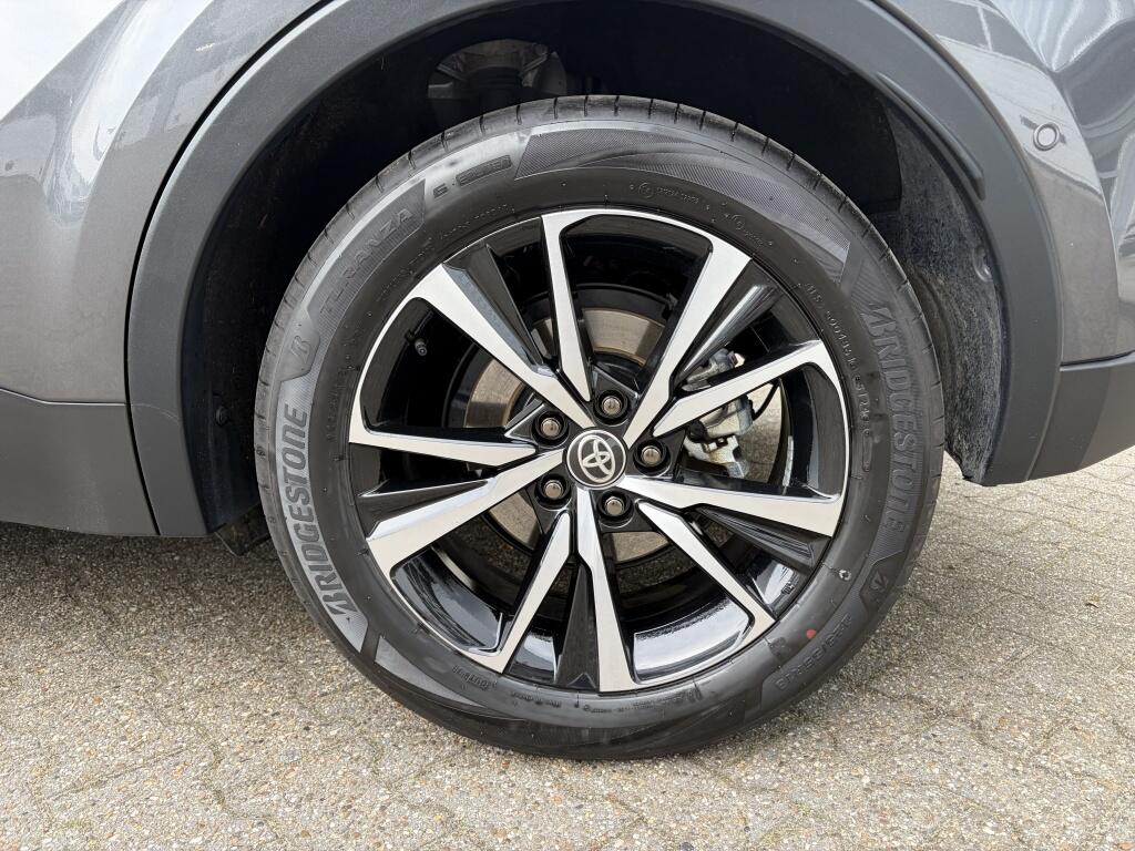 Toyota C-HR 2.0 PHEV 220 First Edition | Stuur/stoelverwarming | Sensoren V/ - Image 40