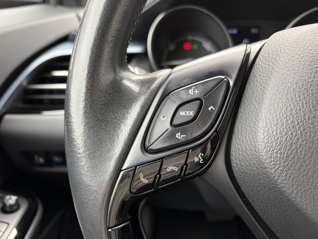 Toyota C-HR 1.8 Hybrid First Edition | JBL | Carplay + android | Blindspot | - Image 15