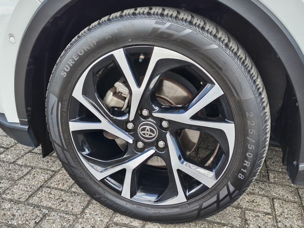 Toyota C-HR 1.8 Hybrid Style Bi-Tone | Leder/Alcantara | Sensoren v/a | Andr - Image 40