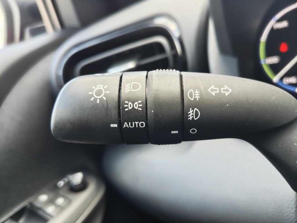 Toyota Yaris Cross 1.5 Hybrid Style | Sensoren | navi | Stoel + Stuurverwarming - Image 11