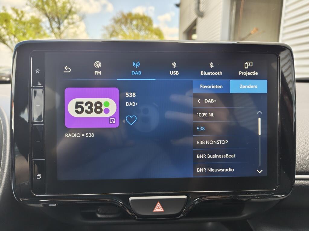 Toyota Yaris Cross 1.5 Hybrid Style | Sensoren | navi | Stoel + Stuurverwarming - Image 16