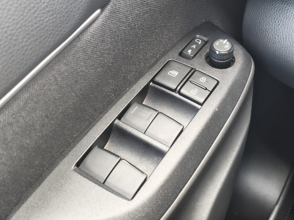 Toyota Yaris Cross 1.5 Hybrid Style | Sensoren | navi | Stoel + Stuurverwarming - Image 23