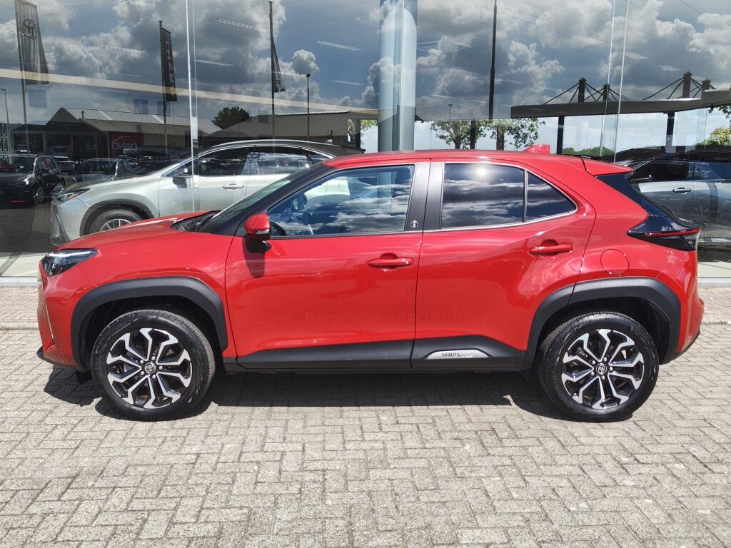 Toyota Yaris Cross 1.5 Hybrid Style | Sensoren | navi | Stoel + Stuurverwarming - Image 3