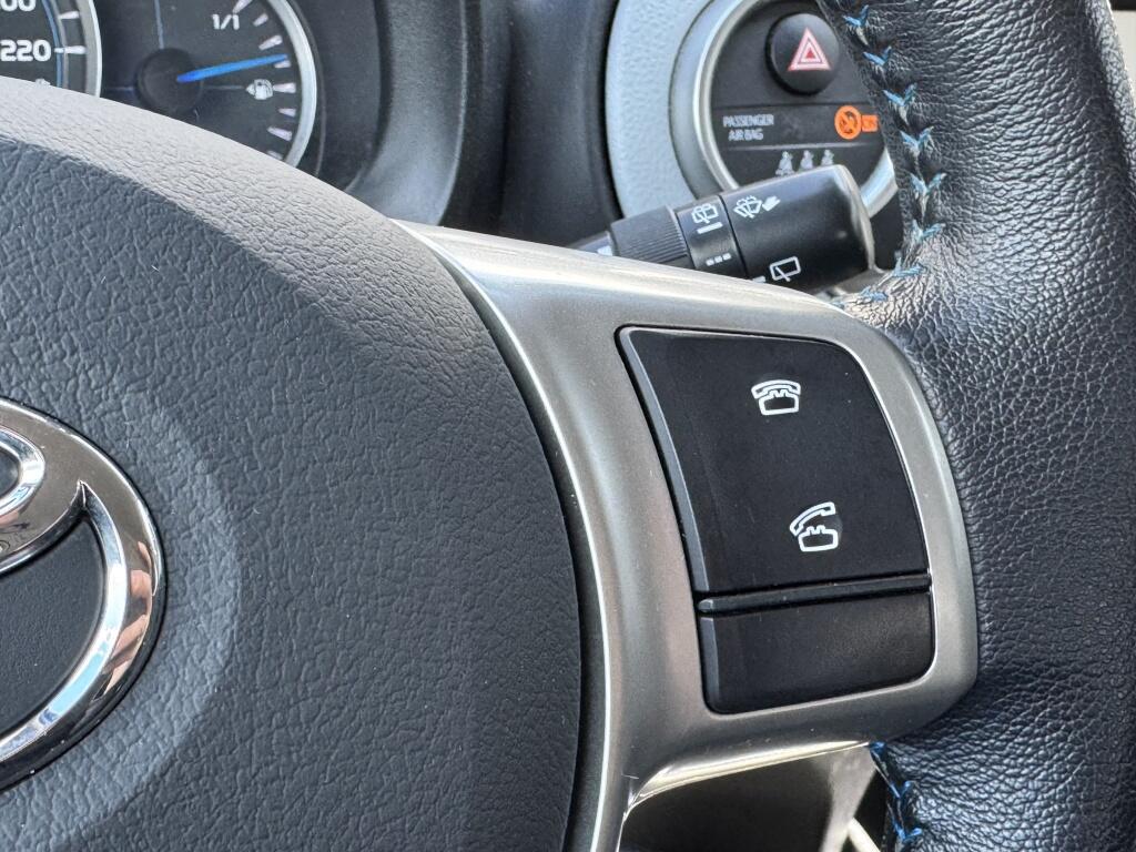 Toyota Yaris 1.5 Full Hybrid Asp. | Bluetooth | All-season banden | Keyless | - Image 20