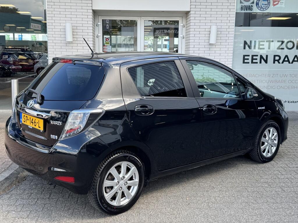 Toyota Yaris 1.5 Full Hybrid Asp. | Bluetooth | All-season banden | Keyless | - Image 4