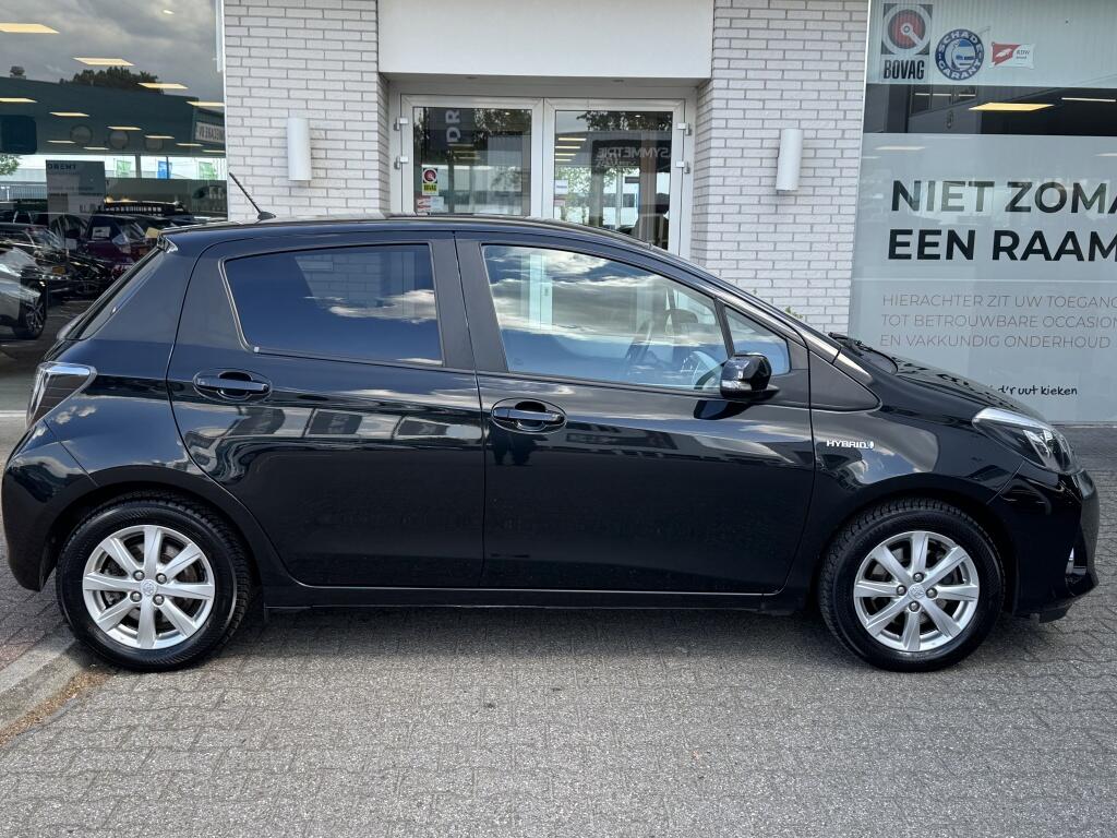 Toyota Yaris 1.5 Full Hybrid Asp. | Bluetooth | All-season banden | Keyless | - Image 5
