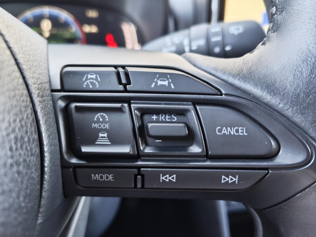 Toyota Yaris Cross 1.5 Hybrid 115 First Edition | Comfort Pack | Sensoren | Stoelve - Image 12